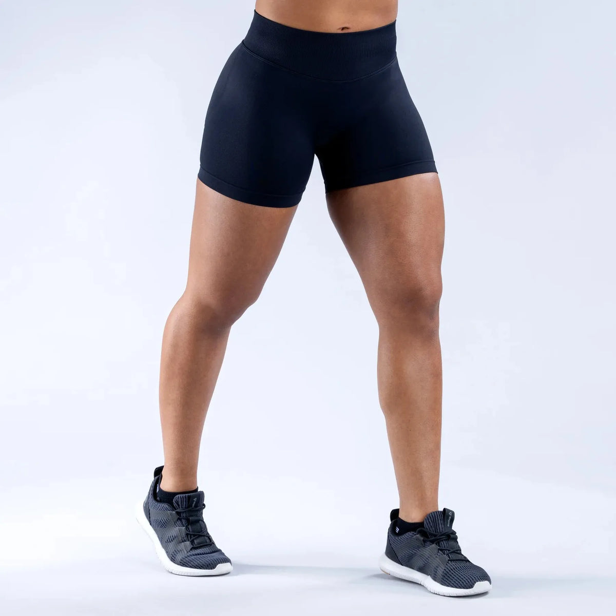 Seamless High-Waist Fitness Yoga Shorts – Butt-Lifting Gym Shorts for Women