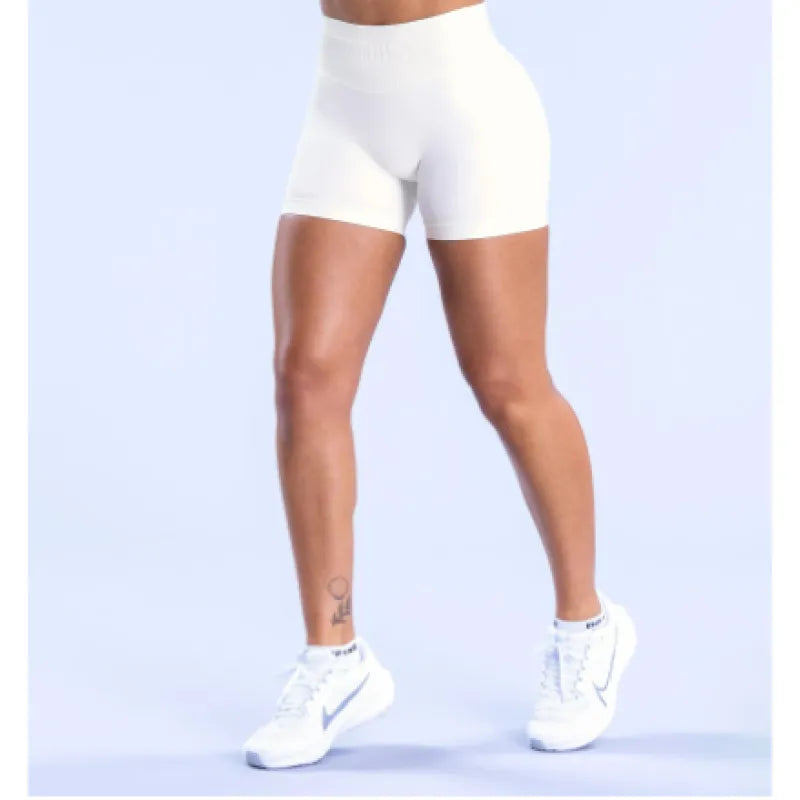 Seamless High-Waist Fitness Yoga Shorts – Butt-Lifting Gym Shorts for Women
