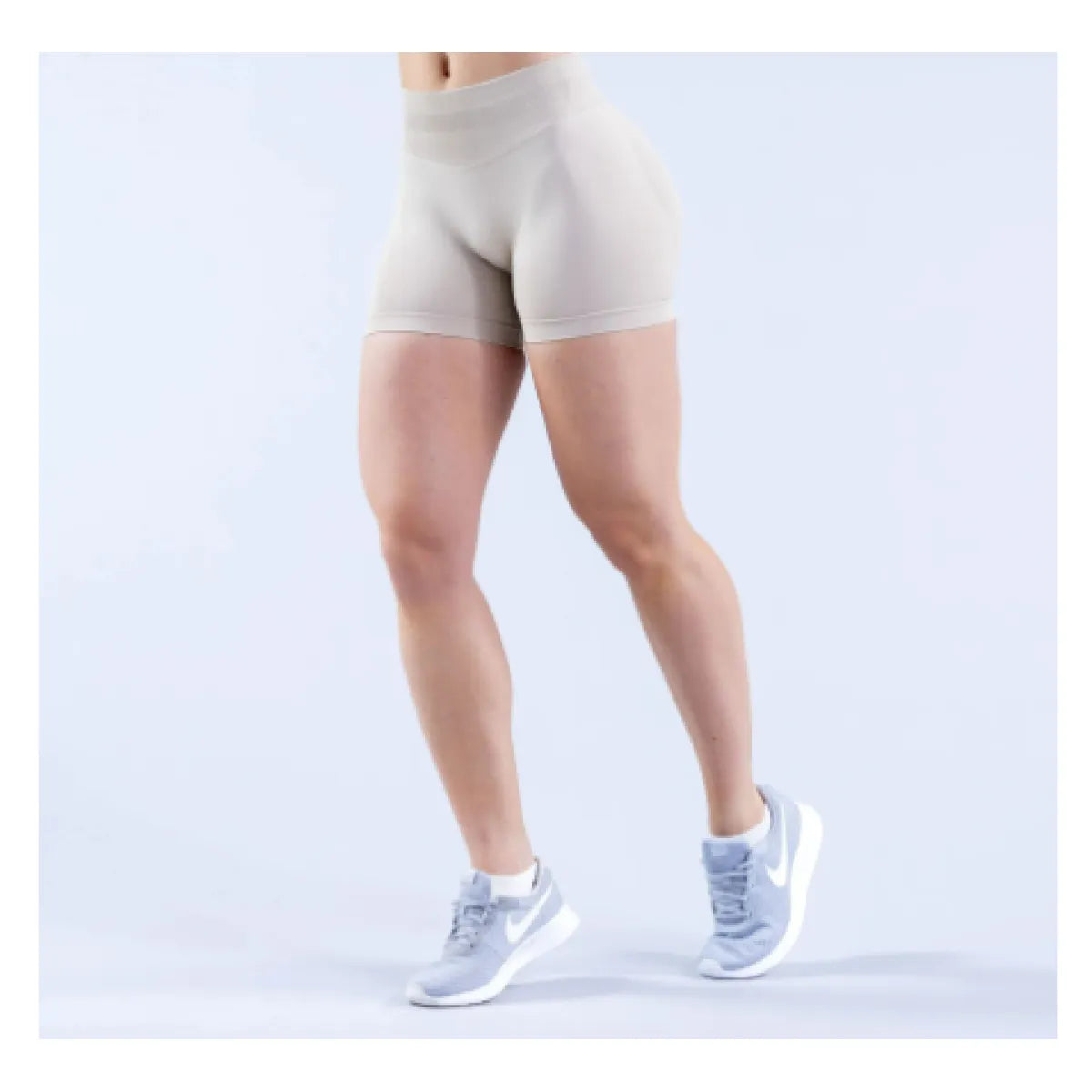 Seamless High-Waist Fitness Yoga Shorts – Butt-Lifting Gym Shorts for Women