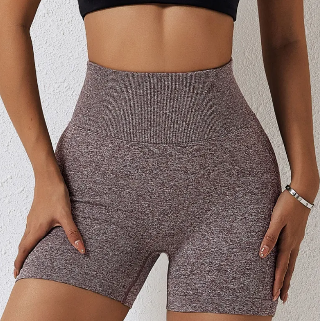 High-Comfort Seamless Yoga Shorts – Soft Gym Shorts for Women